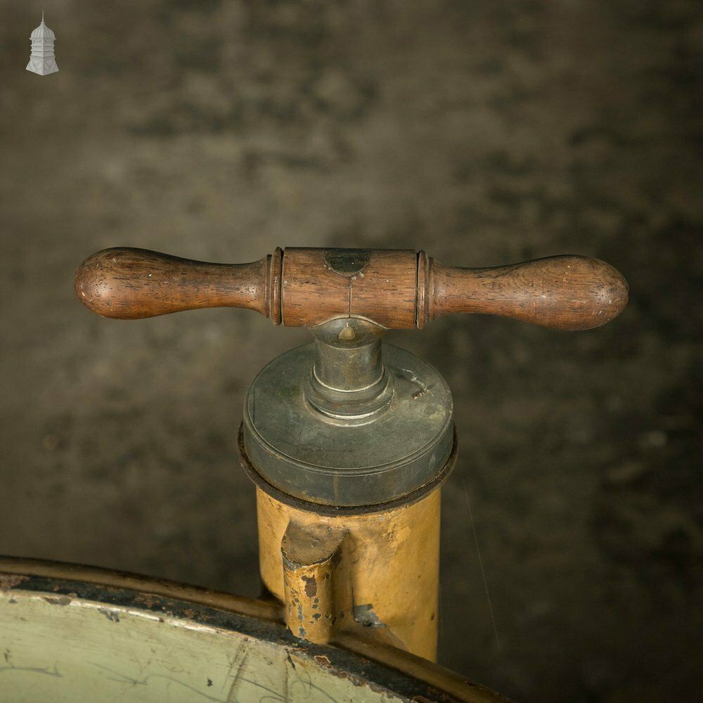 Victorian Campaign Shower, Fallows And Adcock Of Belgrave Square No.4 photo vinterior