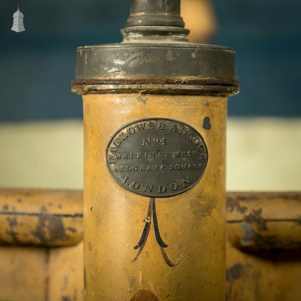 photo vinterior Victorian Campaign Shower, Fallows And Adcock Of Belgrave Square No.4