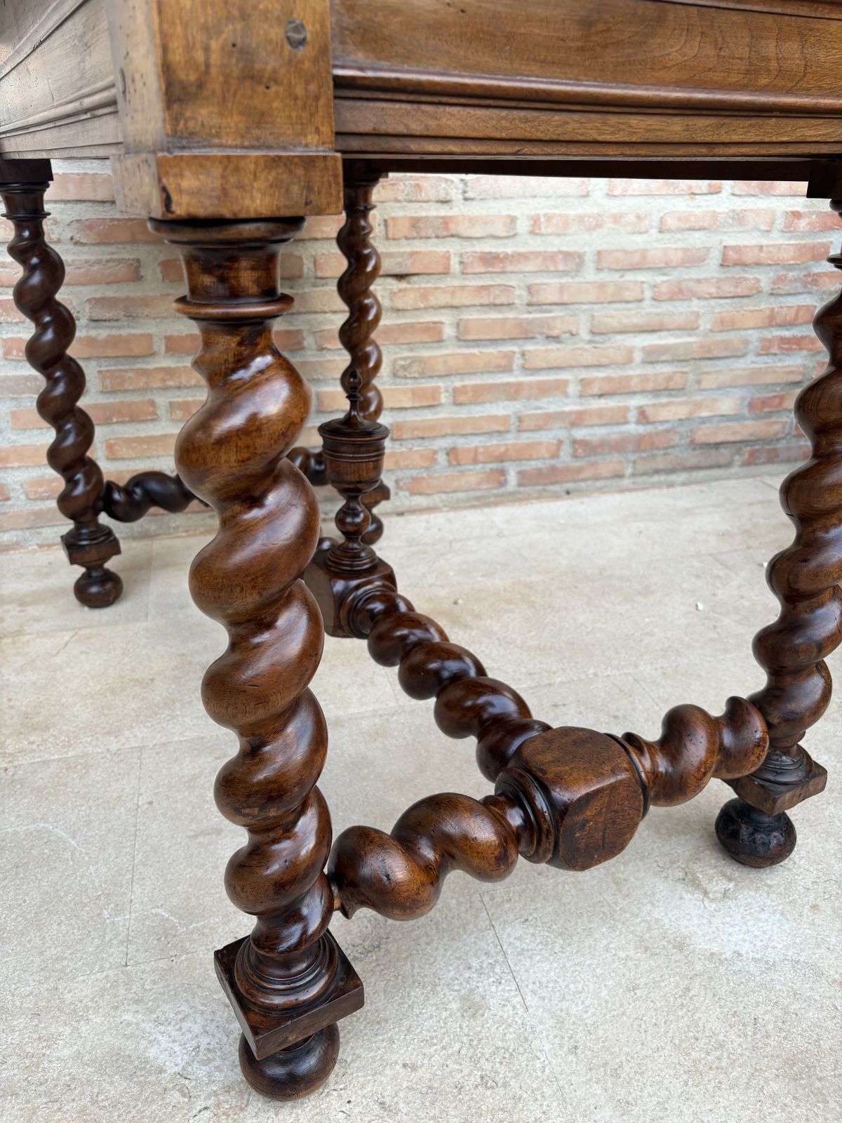 photo vintage Early 19th Century French Walnut Work Table Or Desk With One Drawer
