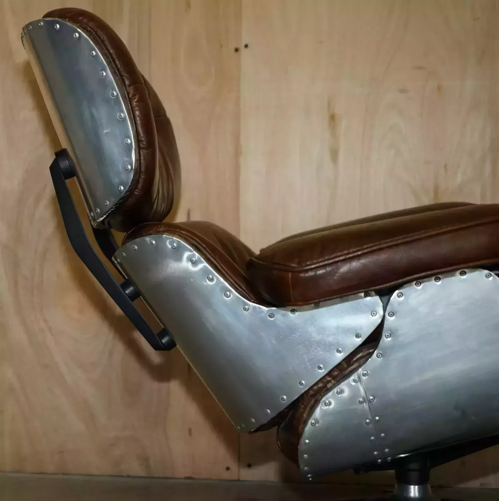 Furniture Stunning Heritage Brown Leather Hand Hammered Aviator Lounger Armchair & Ottoman photo