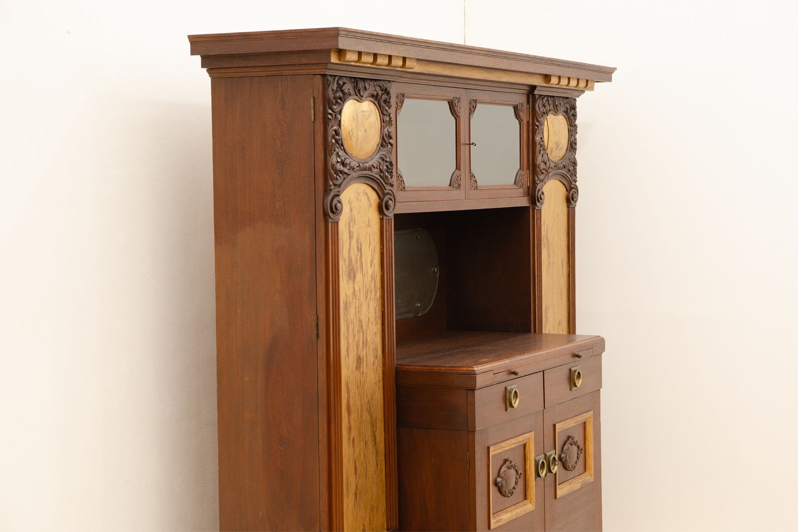 Groot Art Nouveau Dressoir, 1915, Oostenrijk Hongarije photo for sale