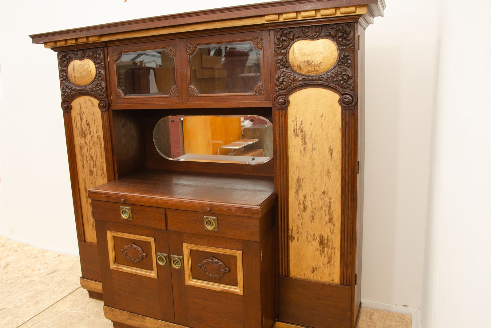 Groot Art Nouveau Dressoir, 1915, Oostenrijk Hongarije photo buy