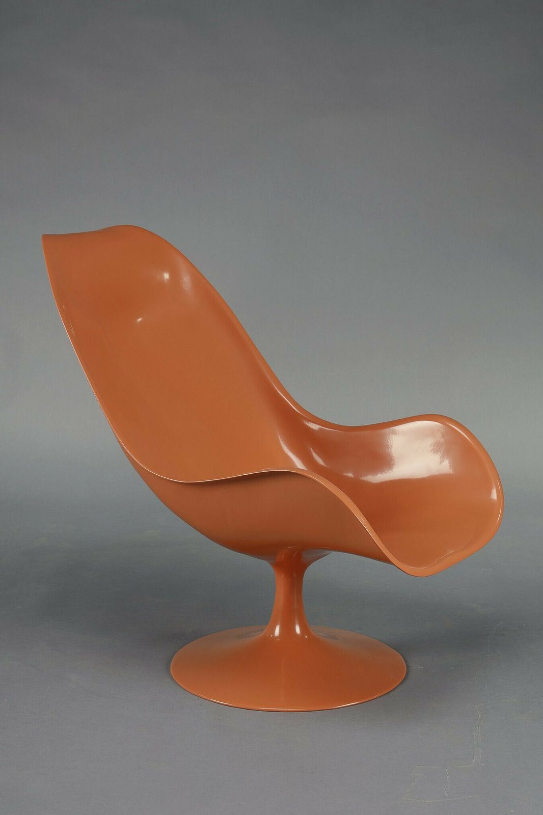 photo buy 1970s Living Room Set: Tulip Chairs And Coffee Table