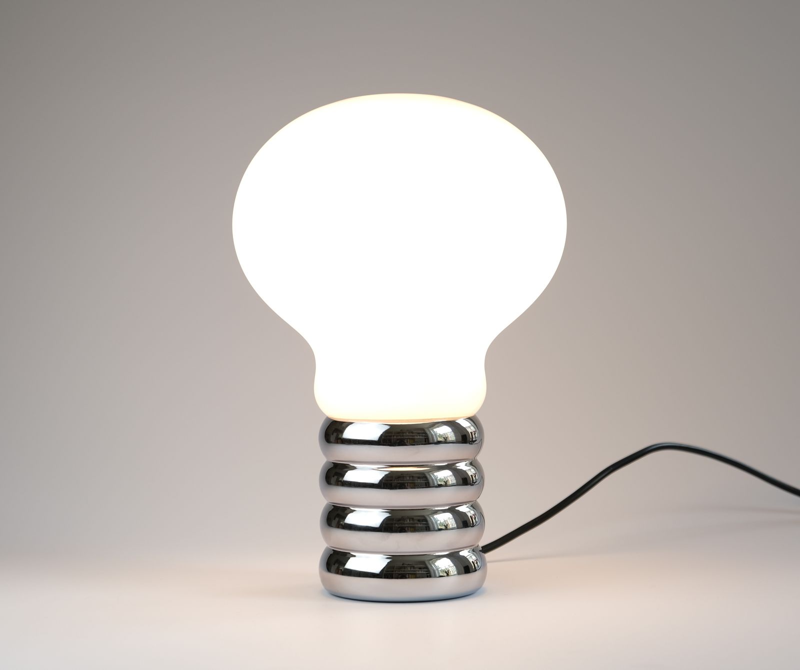 Iconic Early “Bulb” Table Lamp By Ingo Maurer For Design M, Germany 1966 photo Lighting