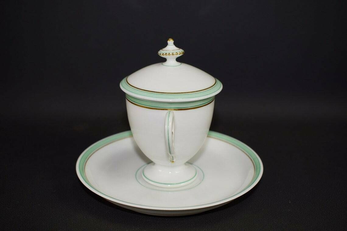 French Porcelain Cream Pot Paris 19th Saint Honoré Paris N4 photo 160.0