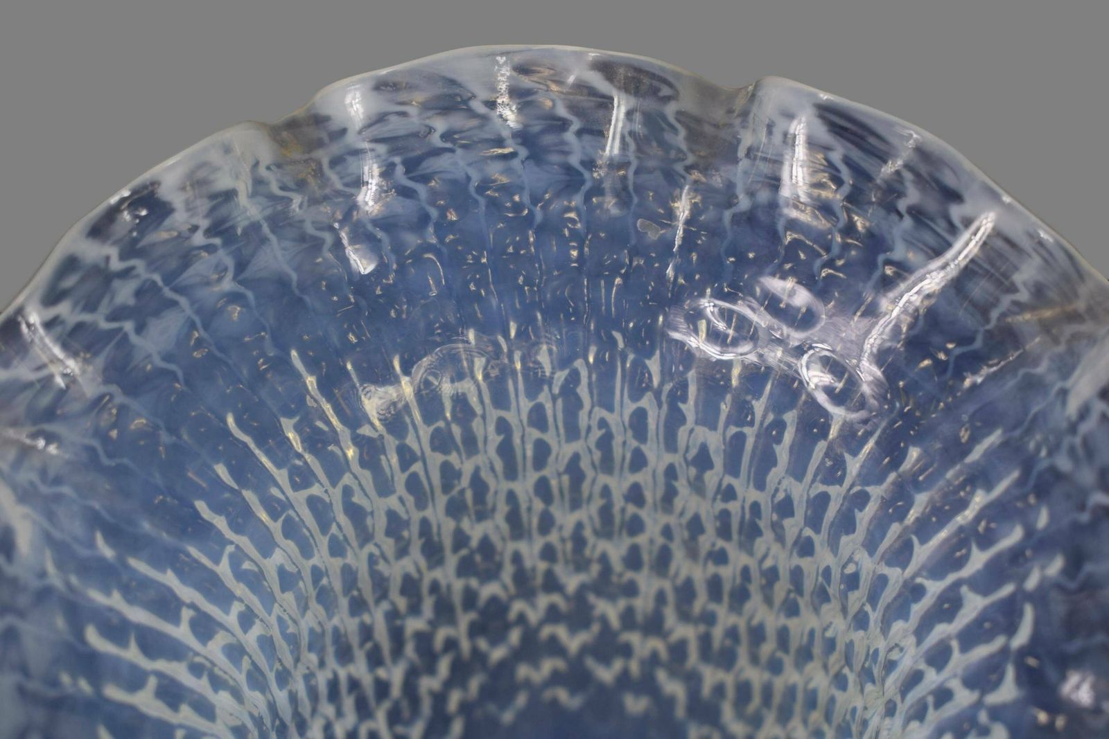 Vintage Antique Blue Glass Oil Lamp Shade Faceted Opalescent Glass Lamp Shade photo vinterior