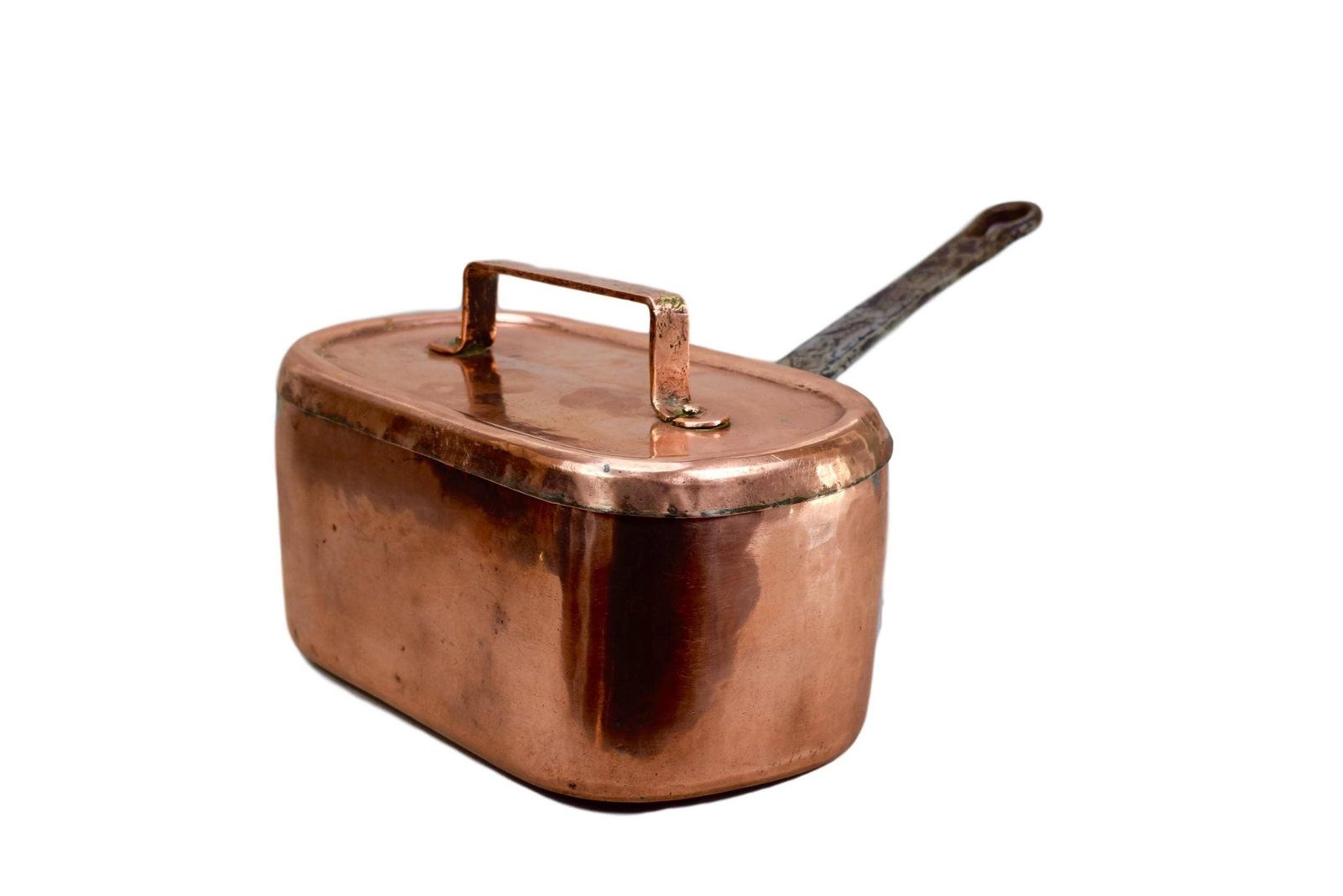 French Antique Dovetailed Copper Daubiere   Frenc Chef 19th.C Copper Braising Box   French Country Kitchen Copper photo for sale