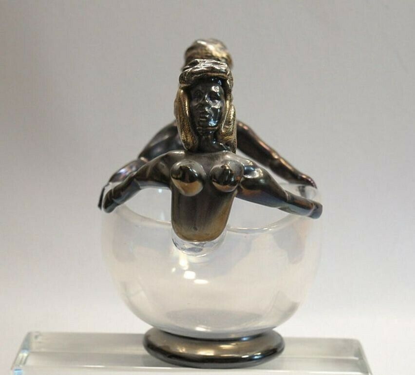 Iridescent Bowl With Figurine In Figurehead Position, Ercole Barovier, 1930 photo vintage