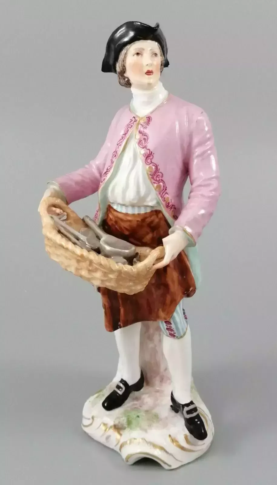 Antique Chelsea Porcelain Figurine, “A Spoon Seller”, C. 1758   1769