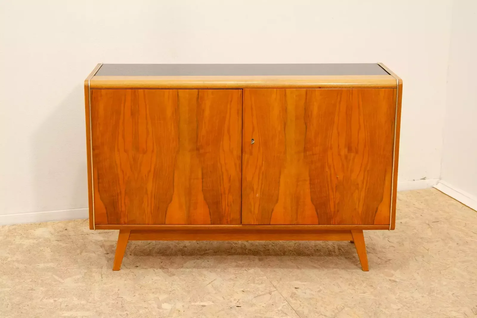 Mid Century Dressoir Van Nepožitek & Landsman Voor Jitona, Jaren 1970 photo for sale