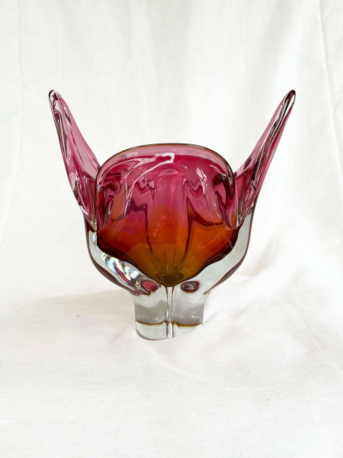 Absolutely Stunning Large Sommerso Art Glass Centrepiece/Bowl By Josef Hospodka   Chribska. Circa 1960