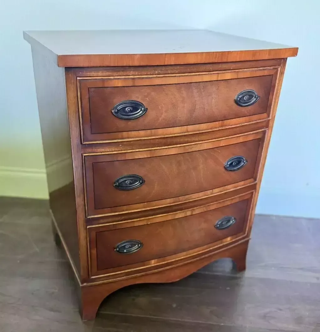 Brights Of Nettlebed Bow Fronted Chest Of Drawers photo furniture