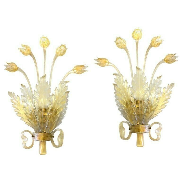 Seguso Pair Of Sconces, Murano Glass With Gold Leaf, Tulips, Leaves And Bow Deco