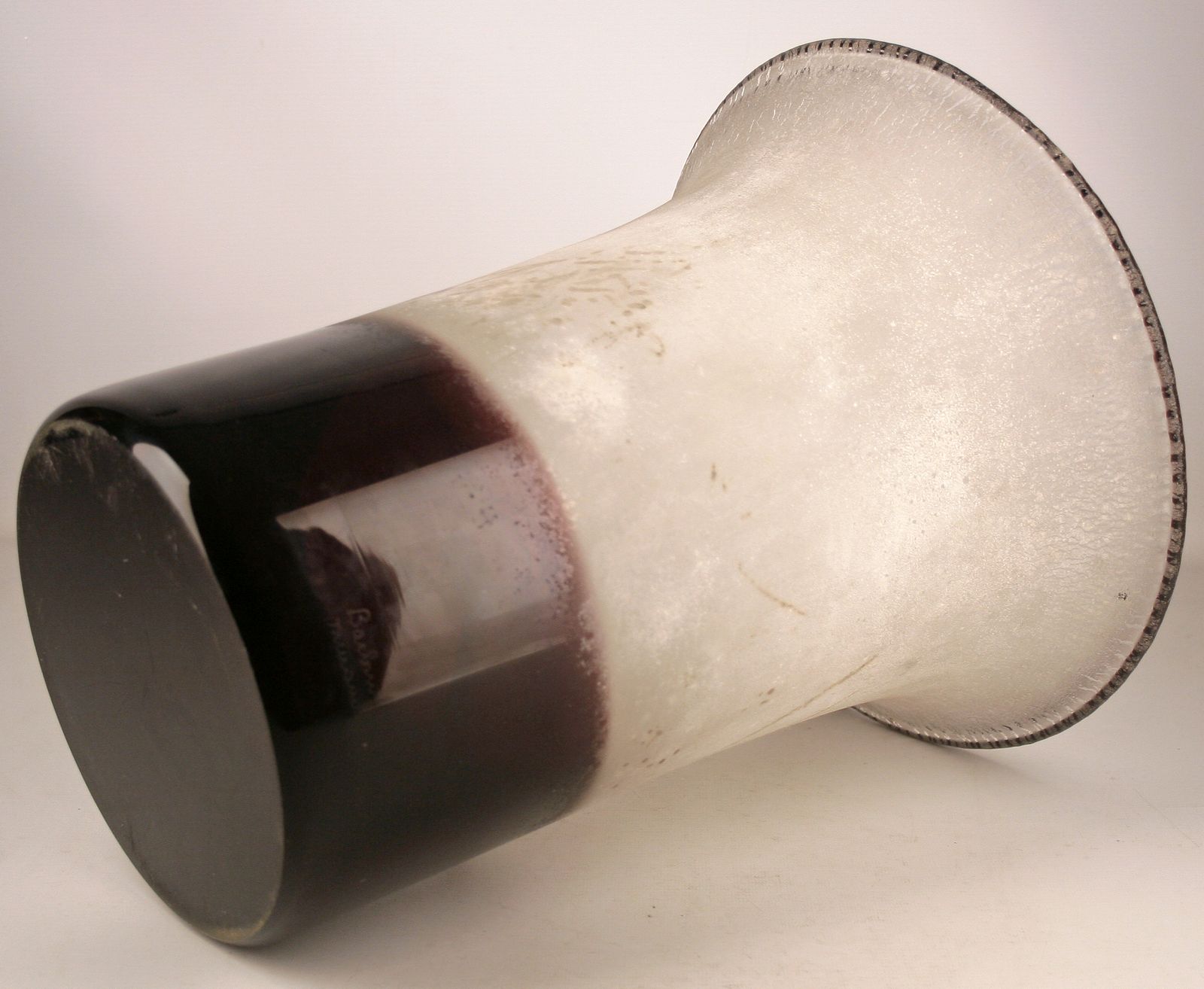 Mid 20th Century Modern Frosted Murano Glass Lamp/Vase By Italian Artist Alfredo Barbini photo vintage