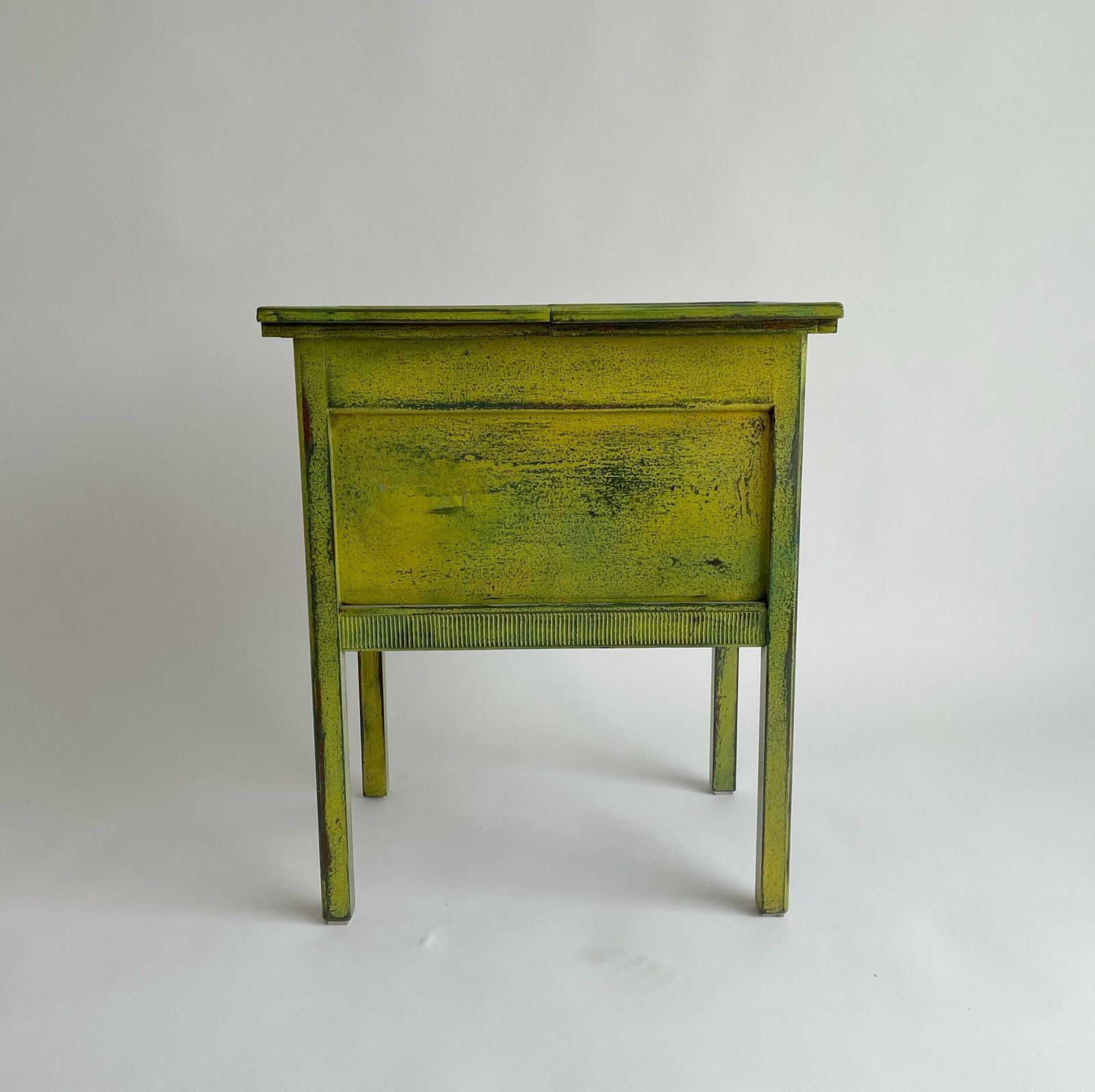 photo vinterior Reworked Antique Sewing Box Side Table With Vibrant Lacquered Finish And Gold Hardware