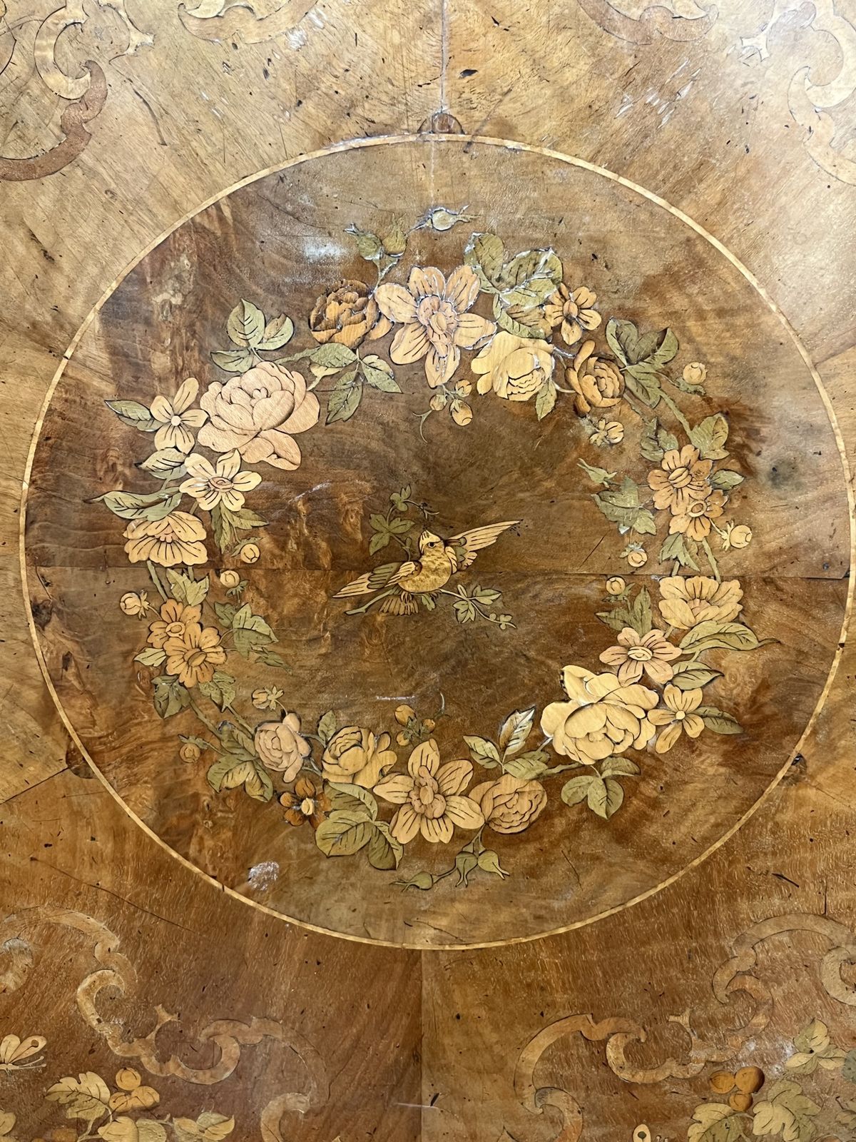 19th Century Victorian Dining Table   Marquetry Throughout, Incredible Detail photo 800.0