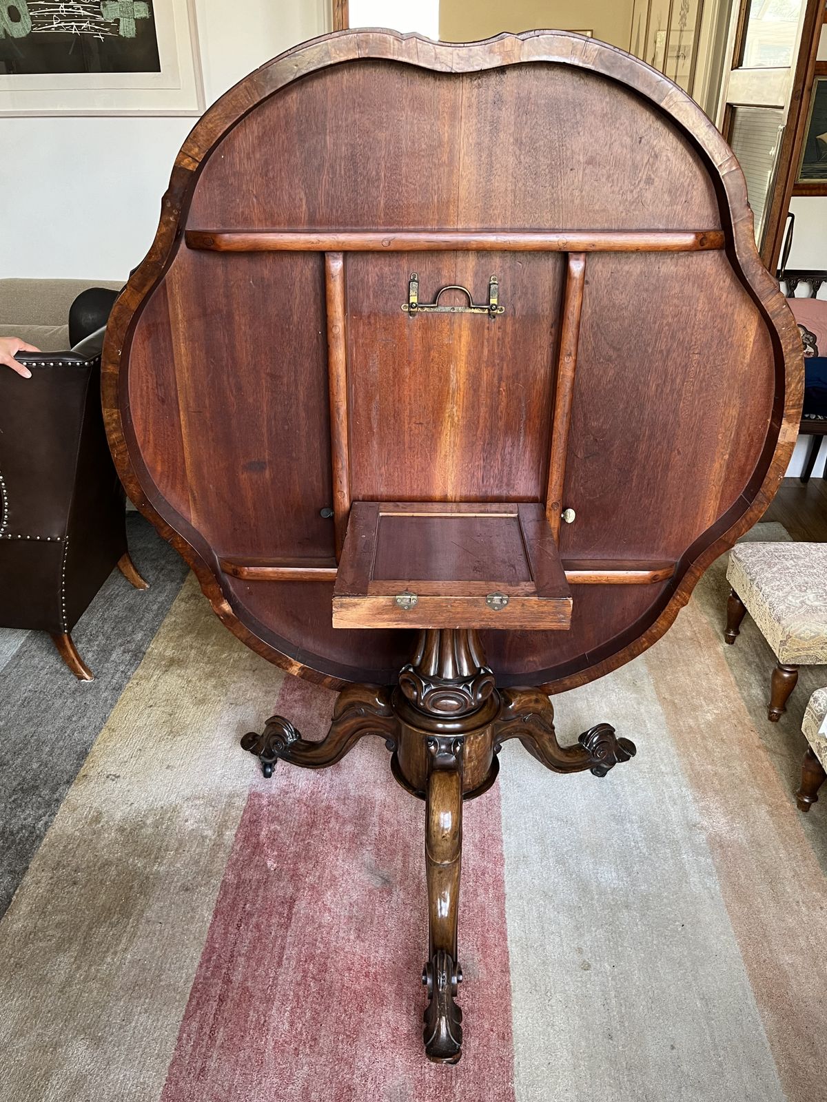 photo furniture 19th Century Victorian Dining Table   Marquetry Throughout, Incredible Detail