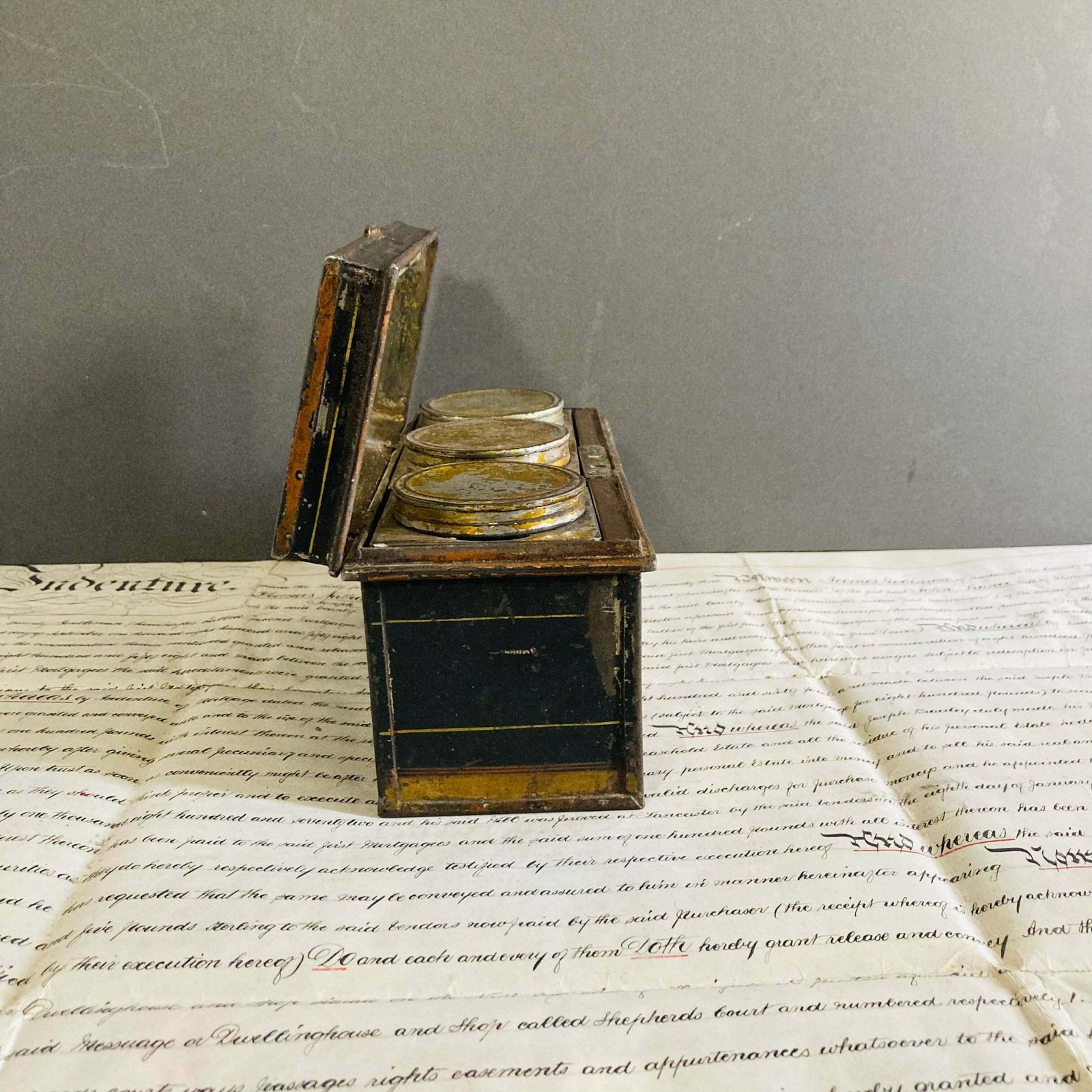 Antique Traveling Tin Tea Caddy photo vinterior