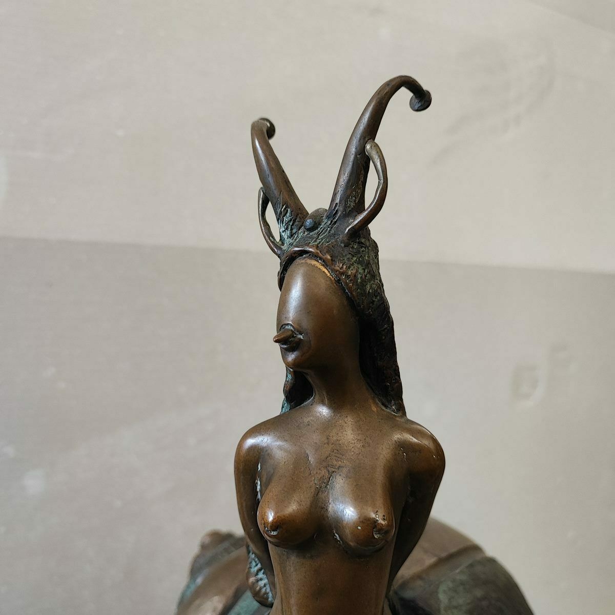 Patinated Bronze Sculpture Max Hamlet, Superstar Snail, Year 1991 photo vinterior