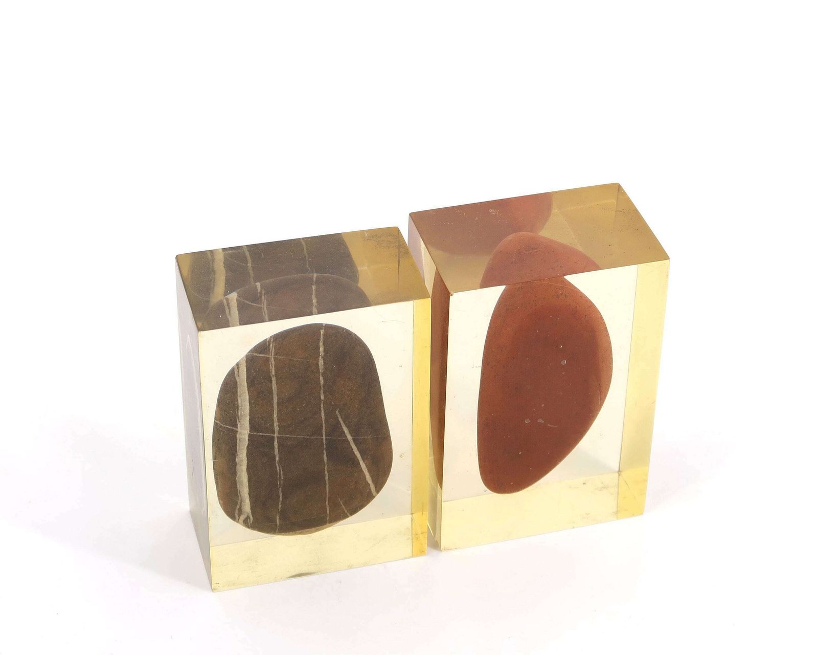 Pair Of French Resin Paperweights With Pebbles, Pierre Giraudon, 1970s / Boho Chic, Folk, Bohemian, Sculpture, Cabinet Of Curiosities photo 308.0