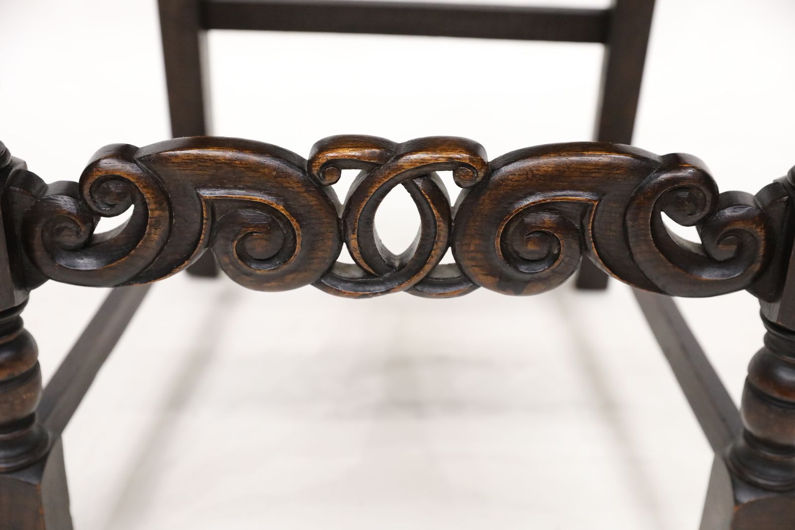 photo furniture Vintage Oak Hall/Study/Bedroom Chair Highly Carved Stretcher Free Uk Delivery