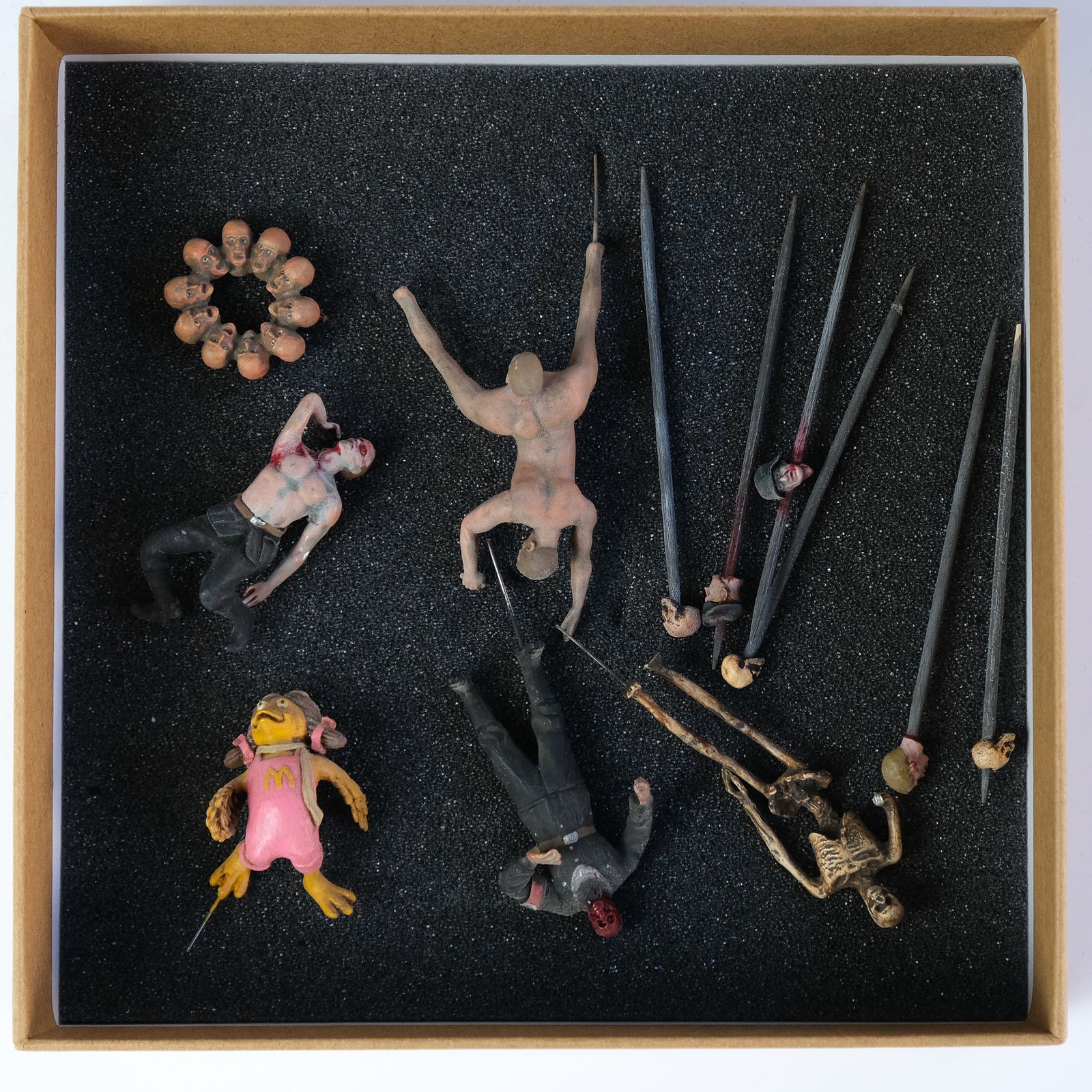 photo vinterior 'Hell Souvenir' Figures By Jake And Dinos Chapman, 2022