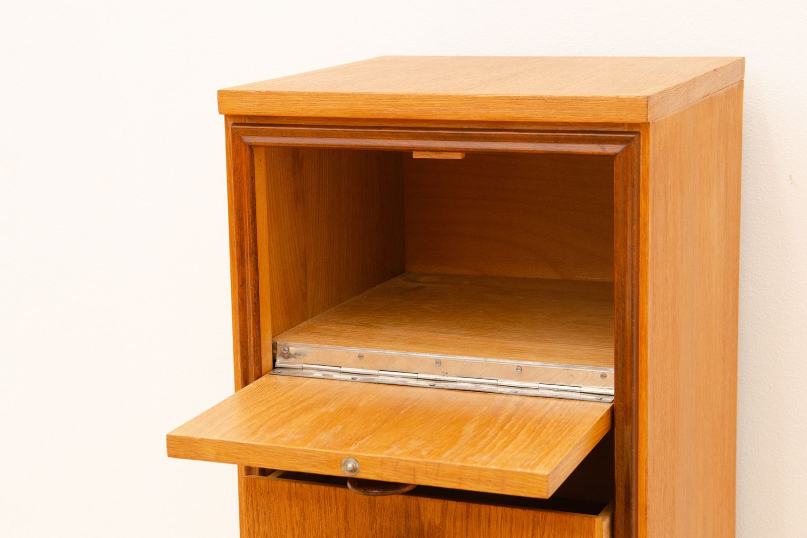 458.0 Mid Century Chimney Chest Of Drawers By Up Závody, 1958 photo