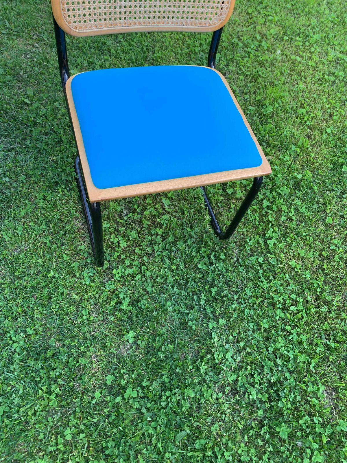 1 Mid Century Modern Italian Chair, 70s photo Furniture