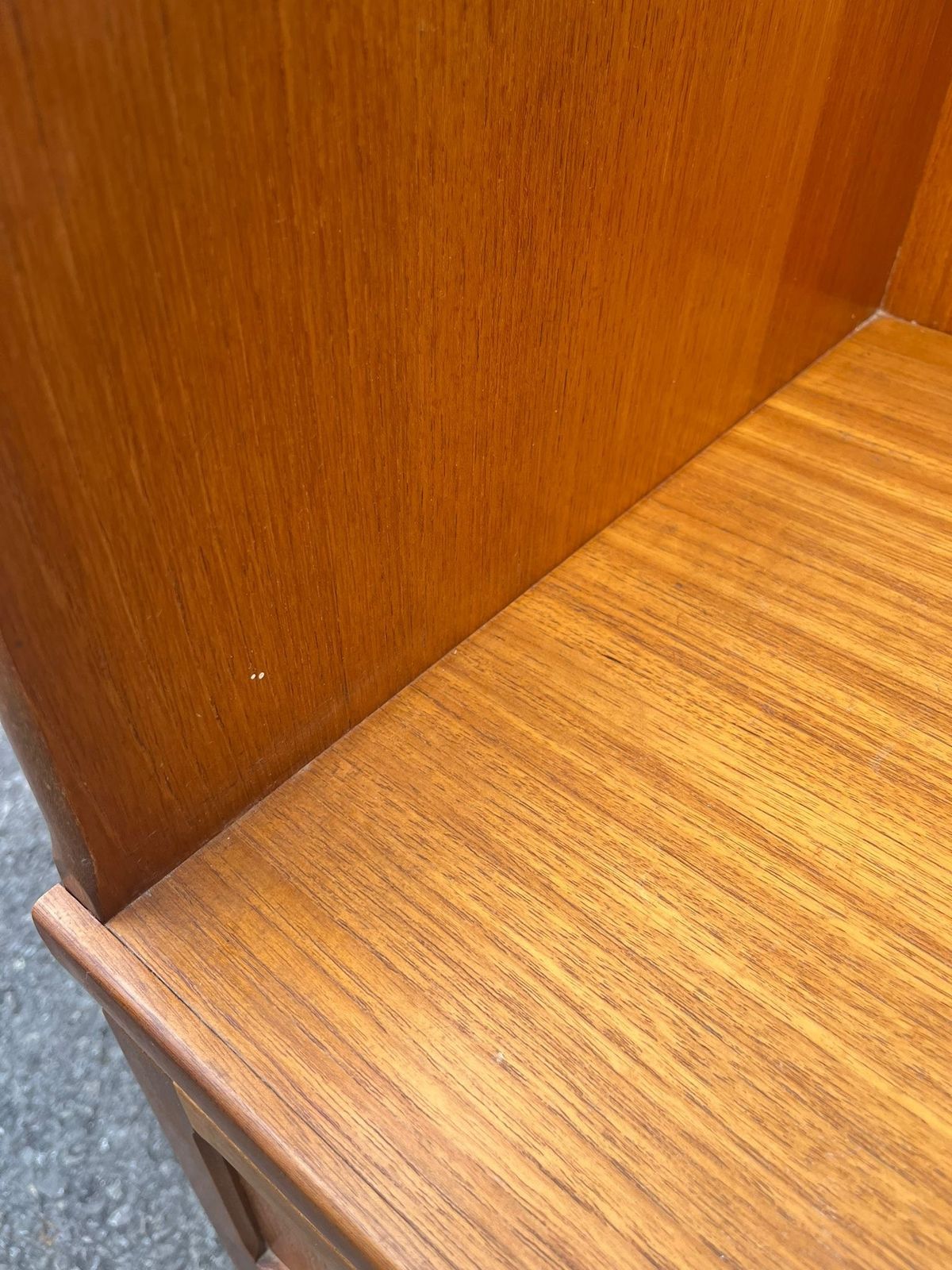 photo vinterior Vintage 1970s Nathan Mid Century Teak Bookcase Cabinet