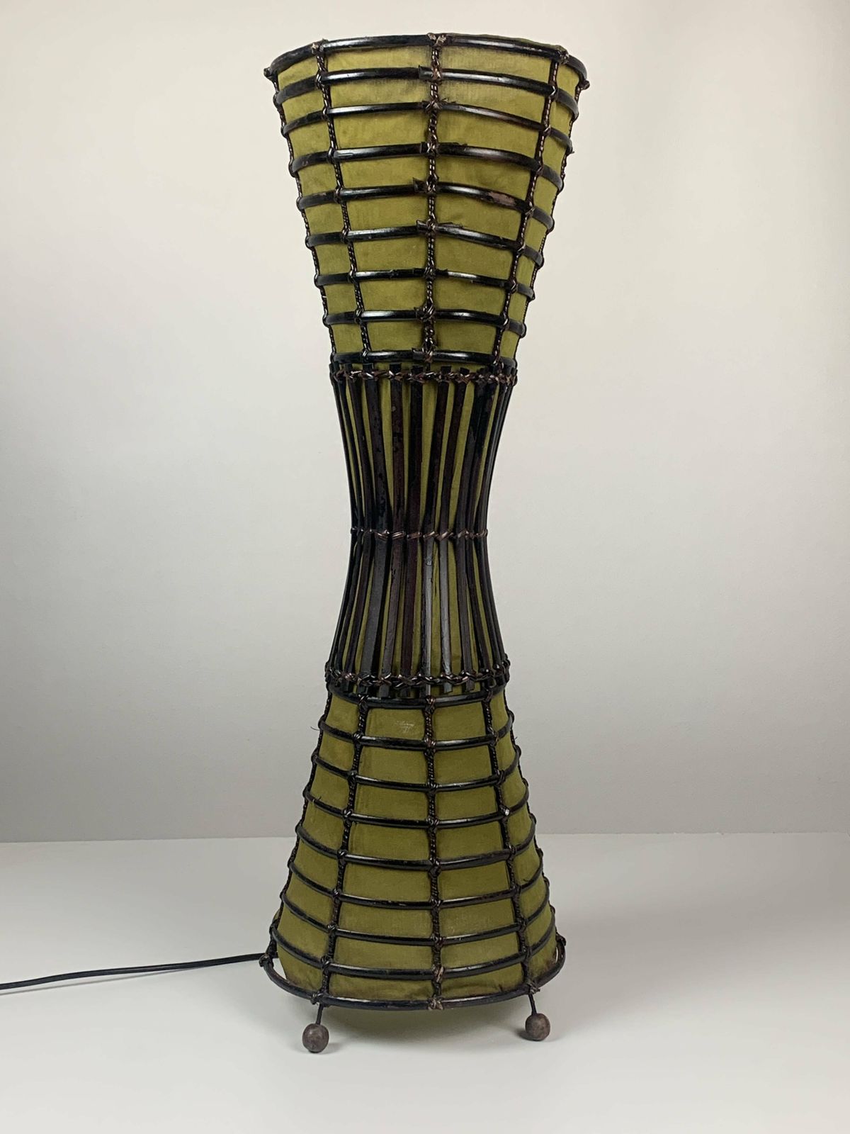 photo vintage Bamboo And Fabric Floor Lamp In The Manner Of Franco Albini