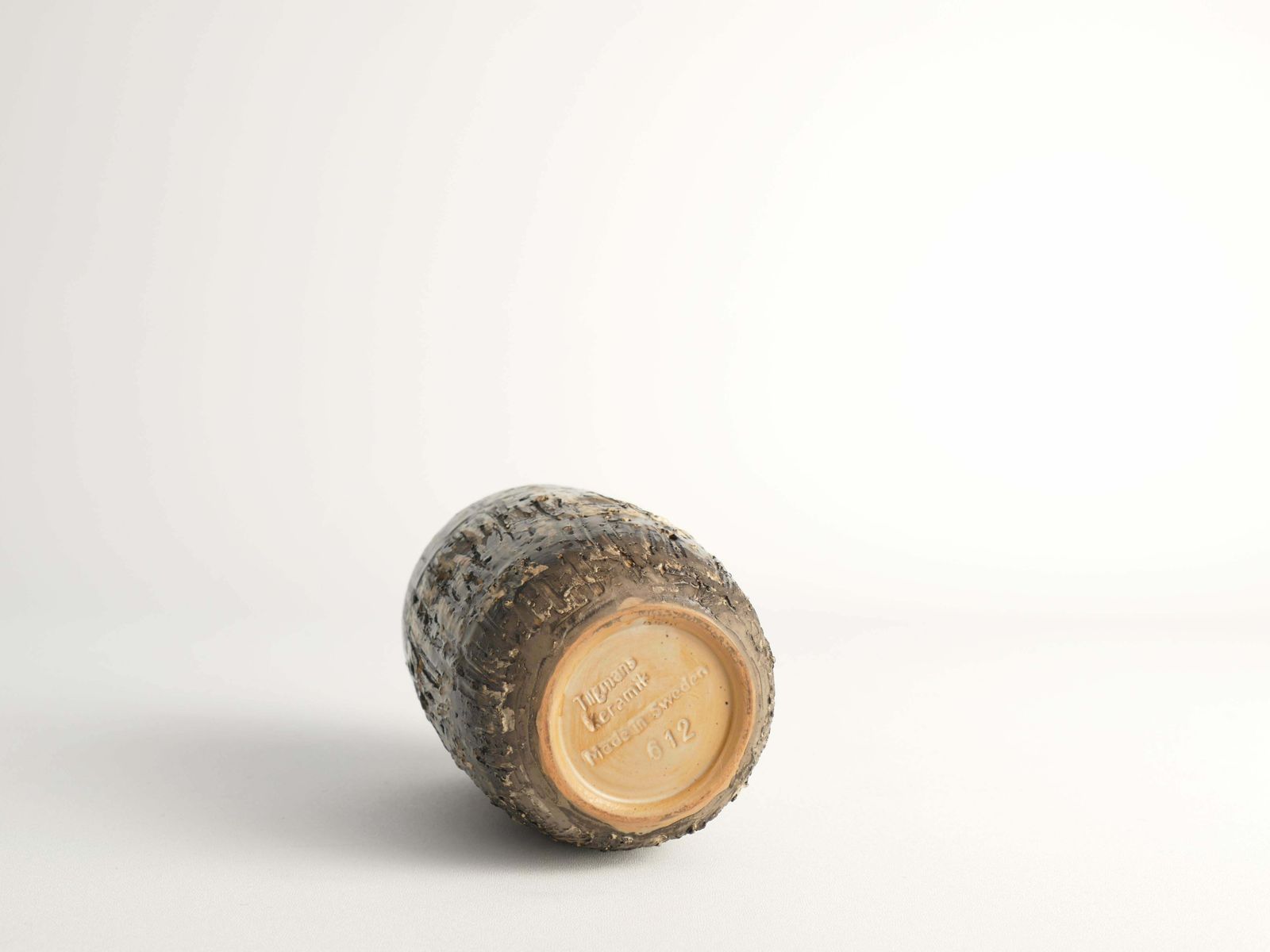 photo vintage Unique Scandinavian Modern Brutalist Stoneware Vase By Tilgmans, Sweden 1960s