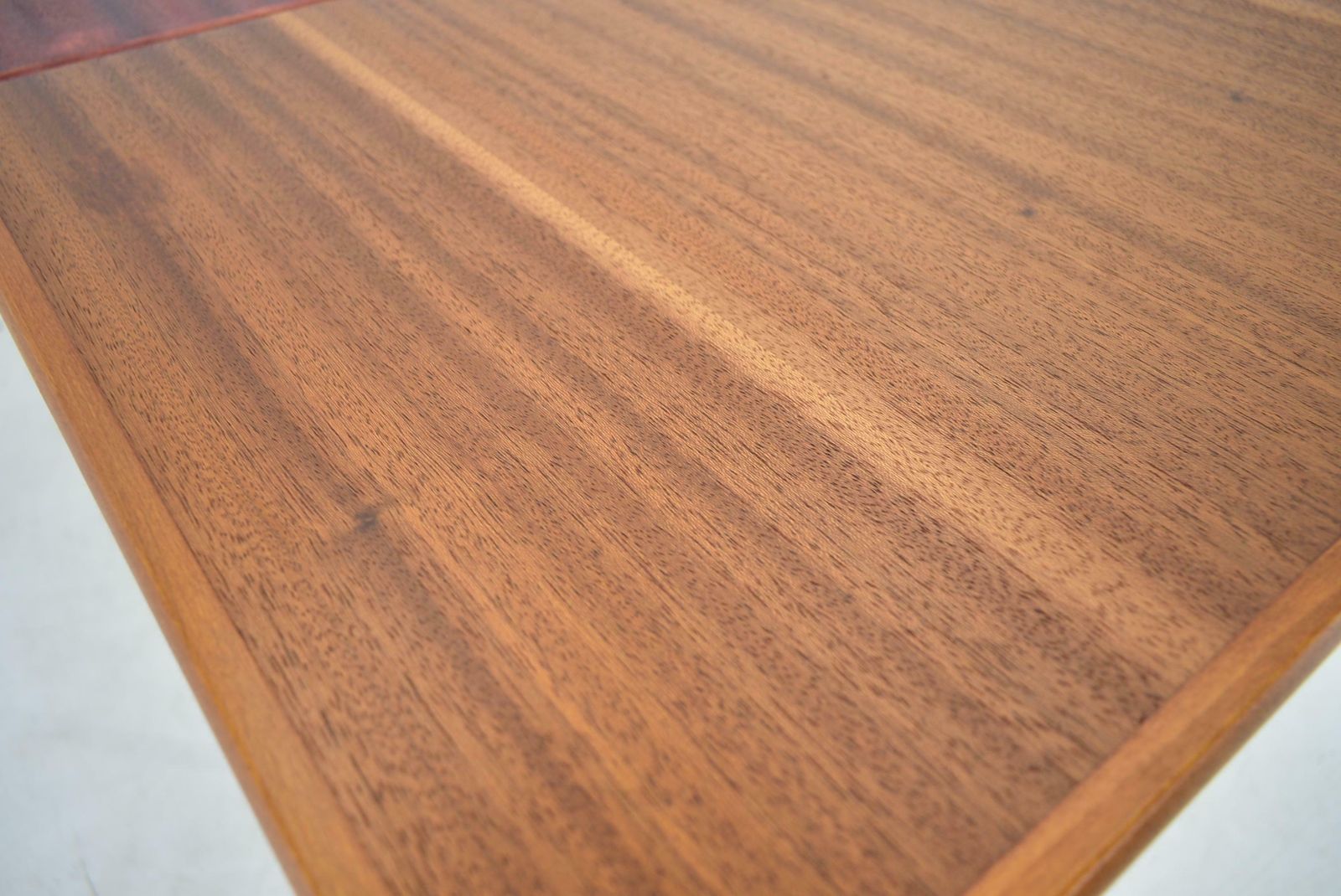 734.0 1960s Mahogany Dining Table, Czechoslovakia photo