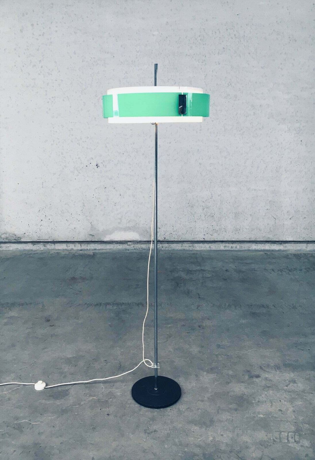 Mid Century Modern Dutch Design Vloerlamp Van Gepo, Nederland, Ca. Jaren 1960 photo Verlichting