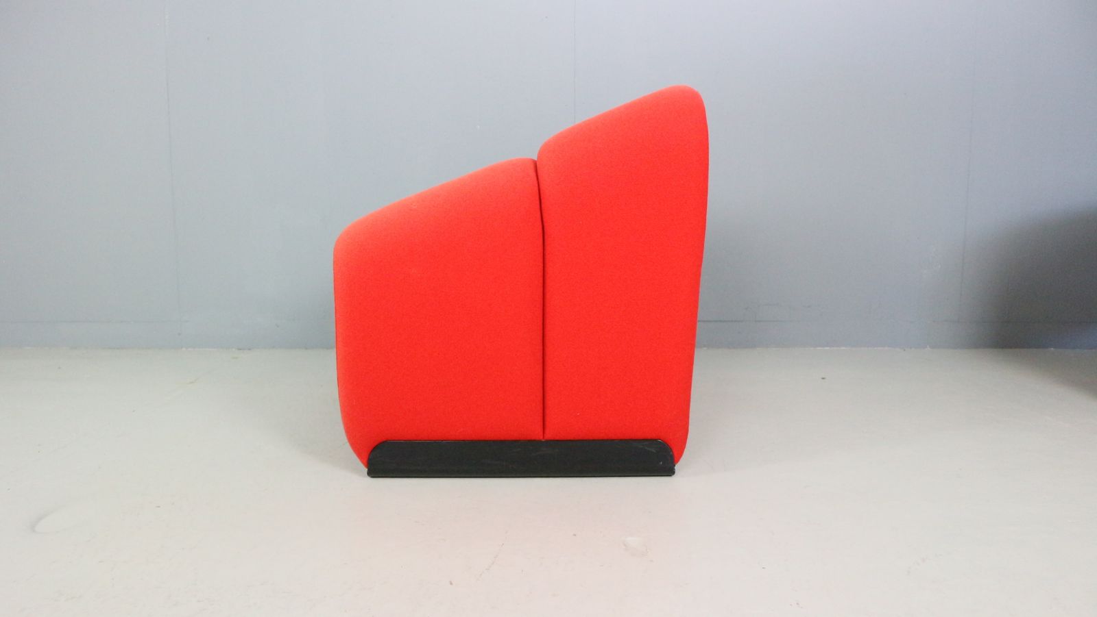 Pierre Paulin Set Of 2 F598 Groovy Armchairs For Artifort New Upholstery, 1972 photo vintage