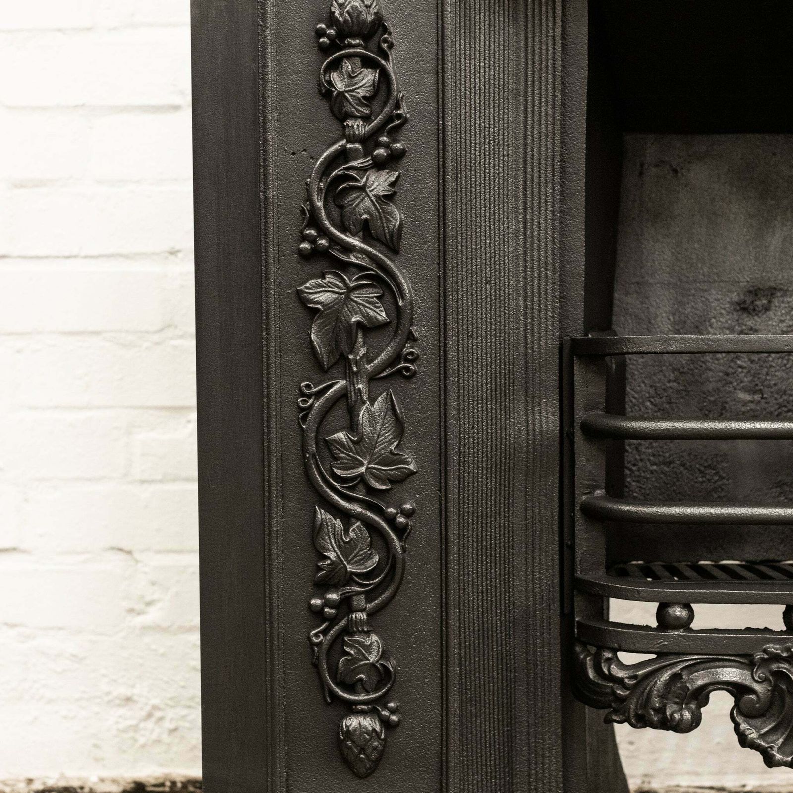 Antique Ornate Georgian Cast Iron Hob Grate photo 2200.0