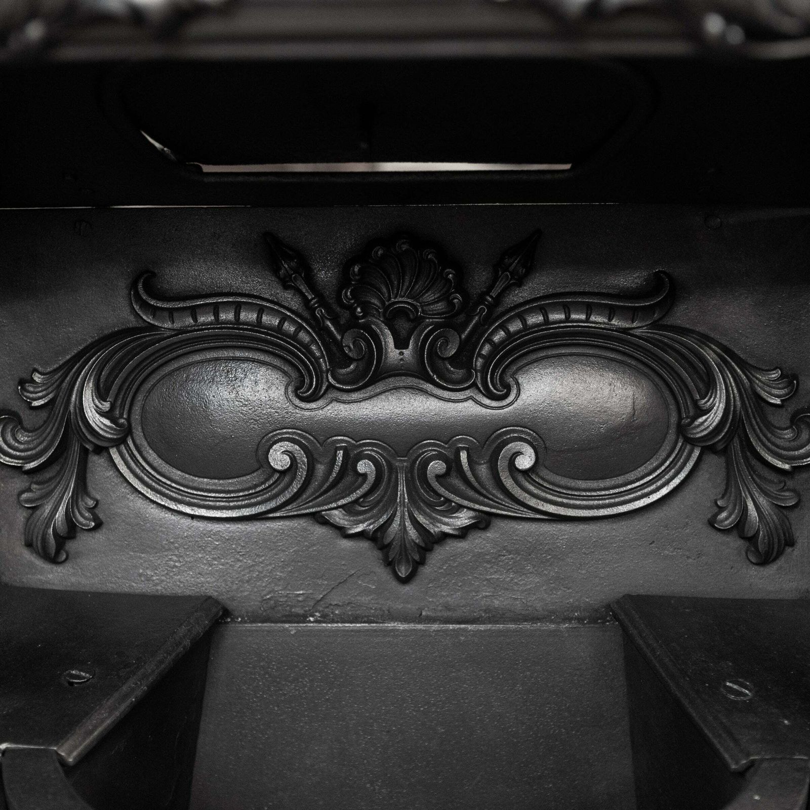 Antique Ornate Georgian Cast Iron Hob Grate Insert photo for sale