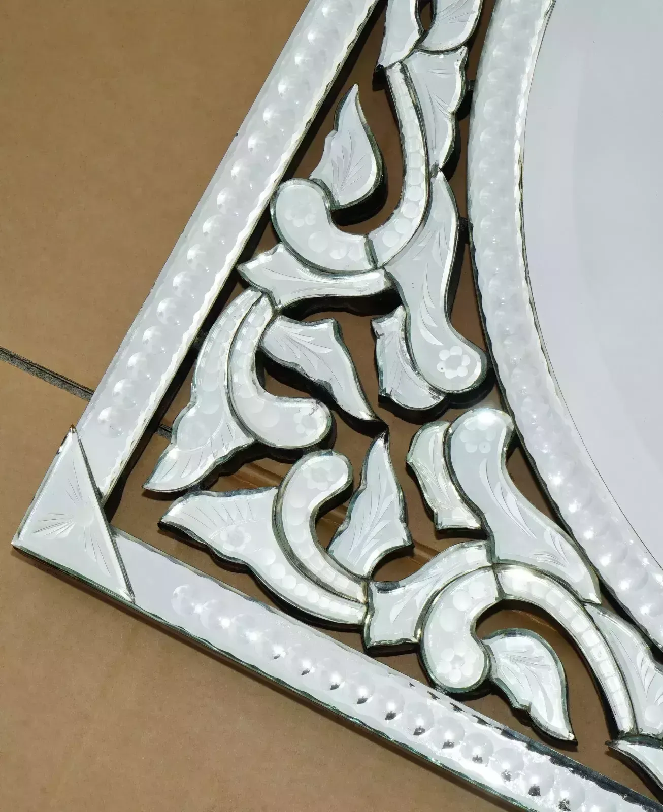 photo vinterior Stunning Antique Circa 1930's Venetian Trumeau Etched Fret Work Wall Mirror