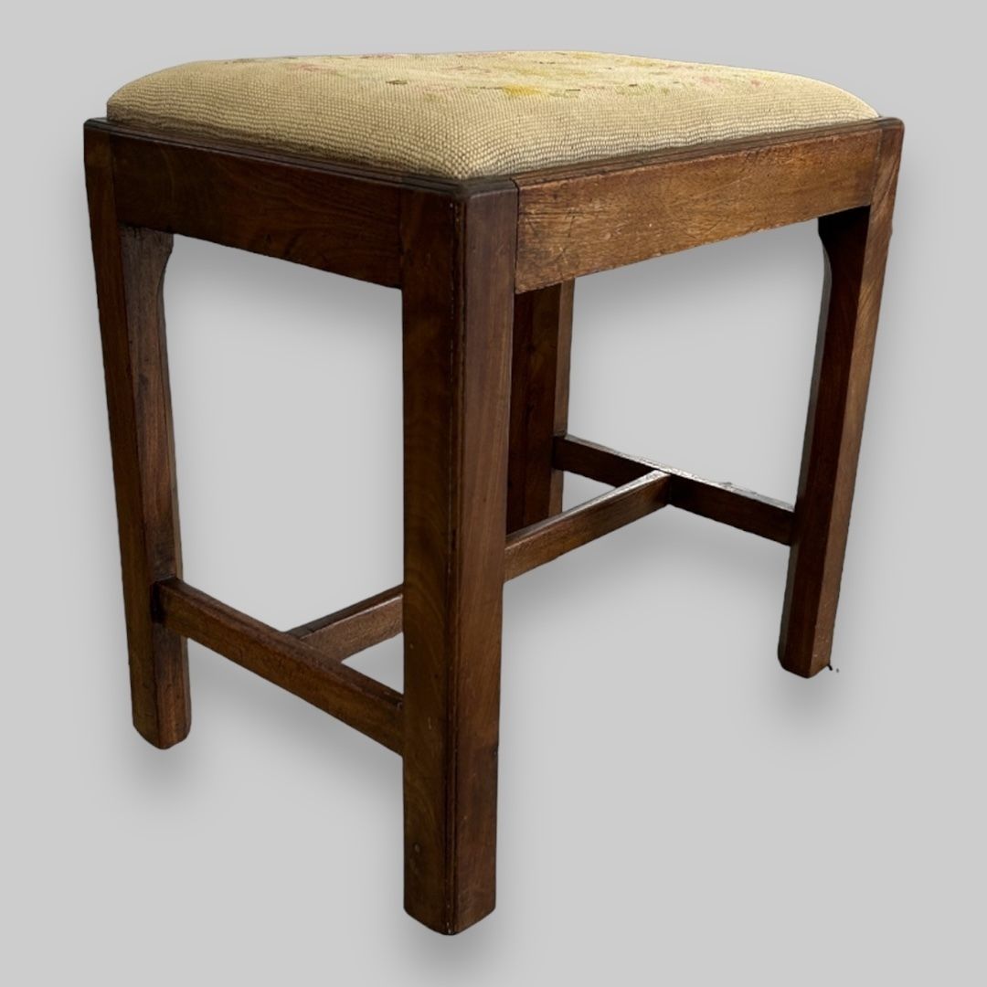A Smart Edwardian Mahogany Dressing Table Stool photo furniture
