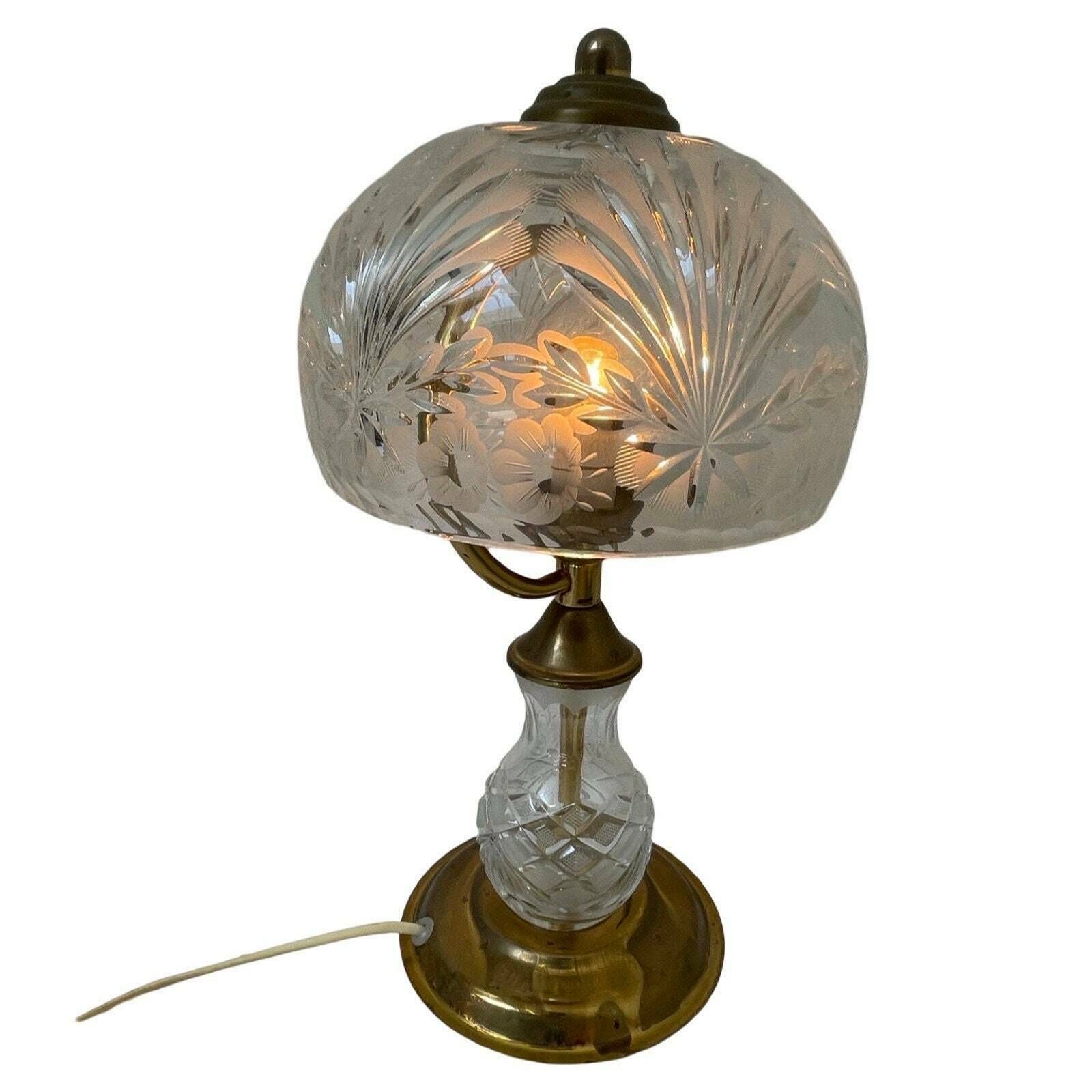 Vintage / Hollywood Regency   Crystal Glass Table Lamp With Brass Base   In Great Condition