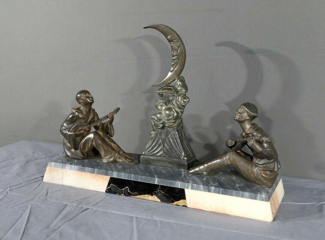 Regulate Sculpture Of Pierrot And Columbine – Early 20th Century photo for sale