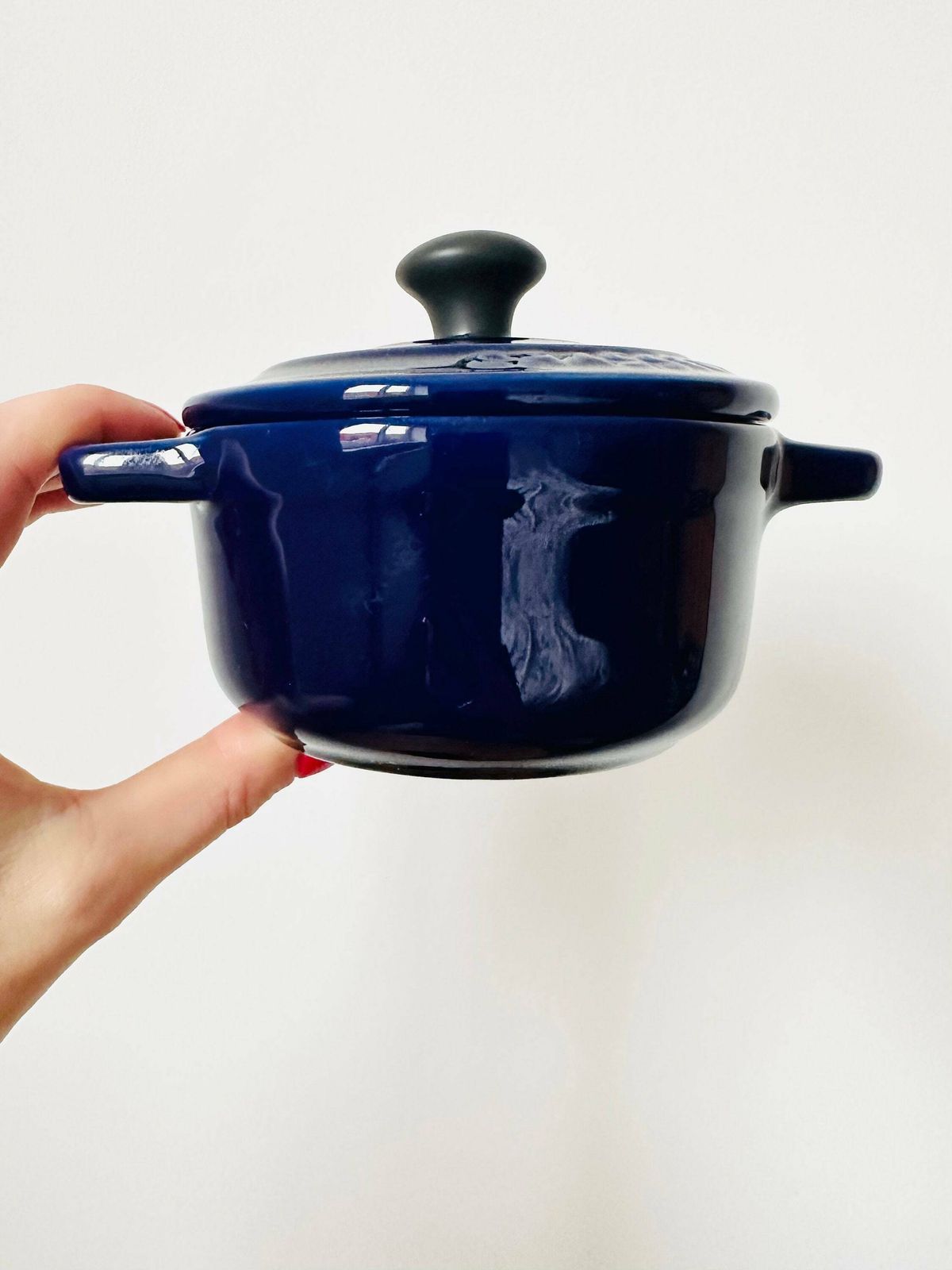 Pair Of Vintage Chasseur Round Casserole, Navvy Blue Enamelled Cast Iron photo Home Decor