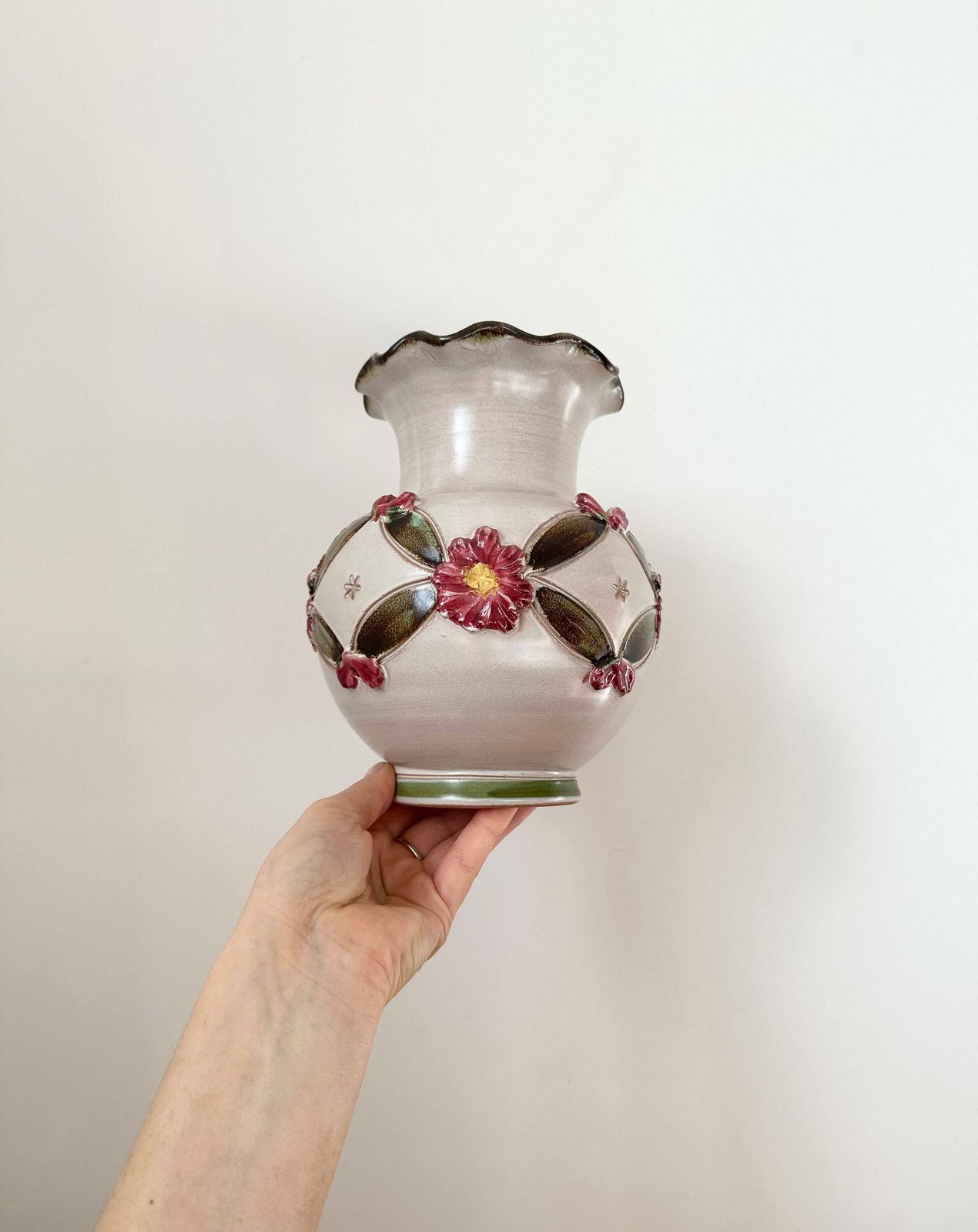 Nuovo Rinascimento Italy Handmade Vase, Italian Ceramic Flower Vase, Hand Painted Vase