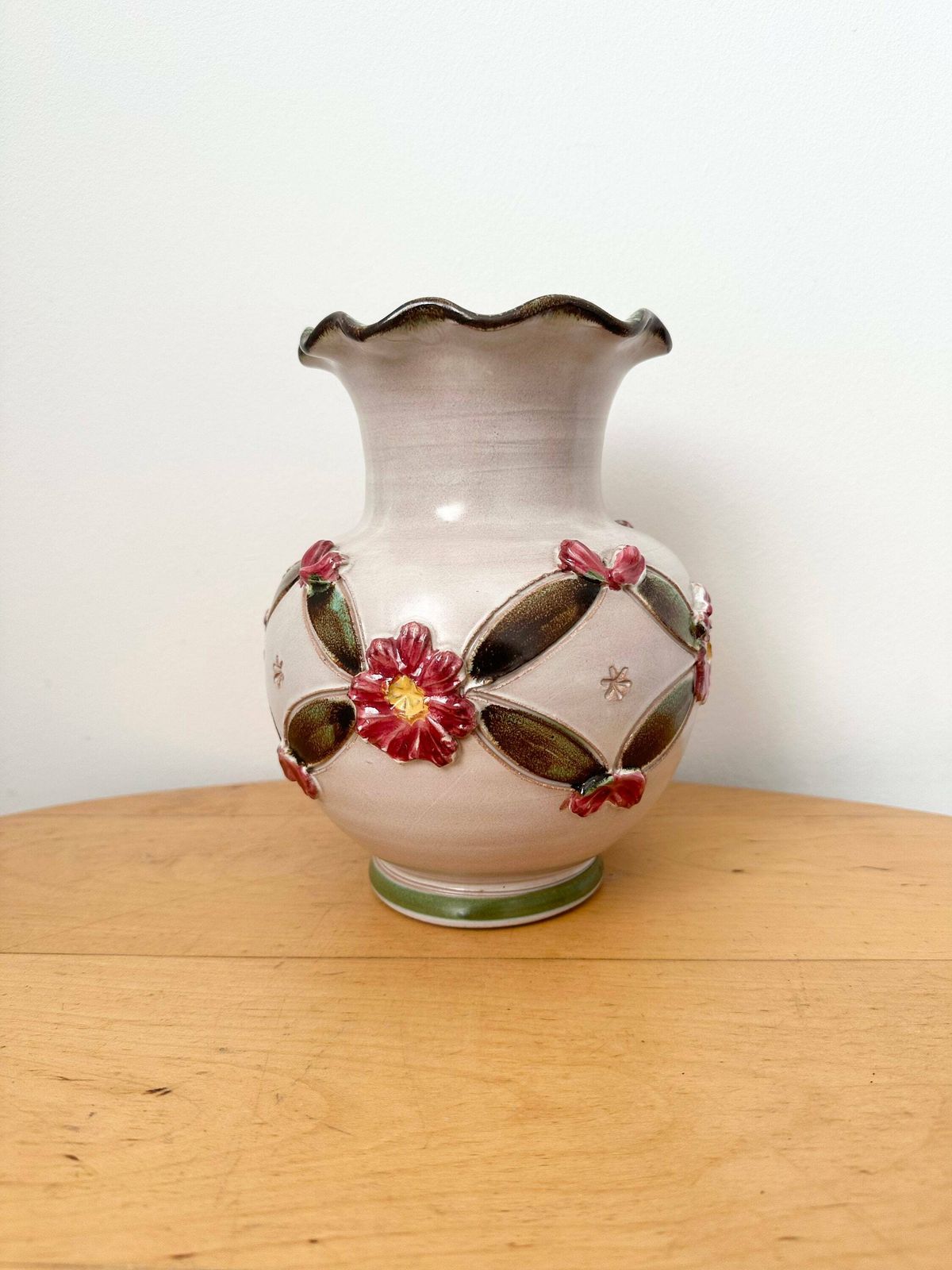 Nuovo Rinascimento Italy Handmade Vase, Italian Ceramic Flower Vase, Hand Painted Vase photo vintage