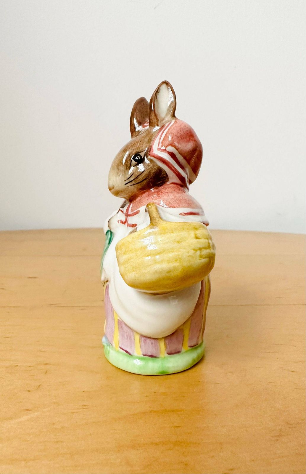 Vintage 1951 Beswick Beatrix Potter Mrs. Rabbit Figurine photo Art
