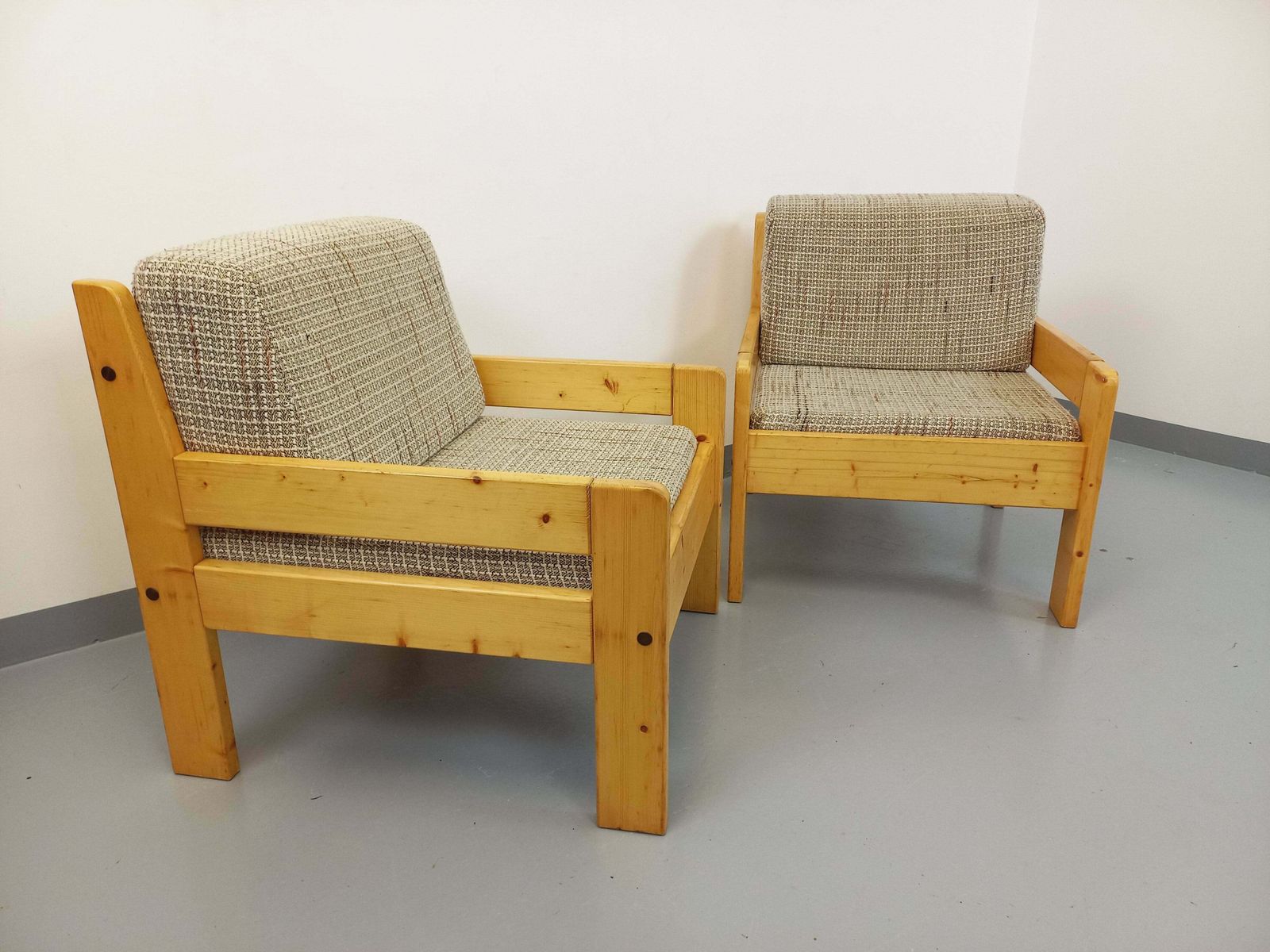 2 70s Pine Armchairs, 1970s, Vintage photo Furniture