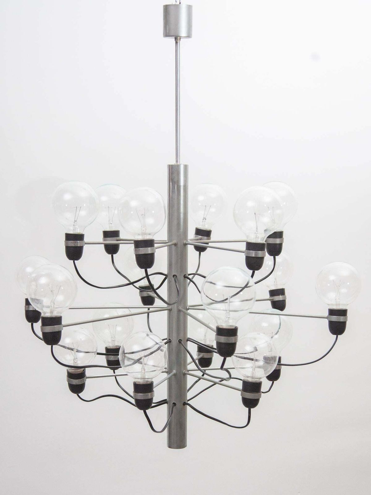 Large Mid Century Gino Sarfatti "2097"/18 Chrome Chandelier photo furniture