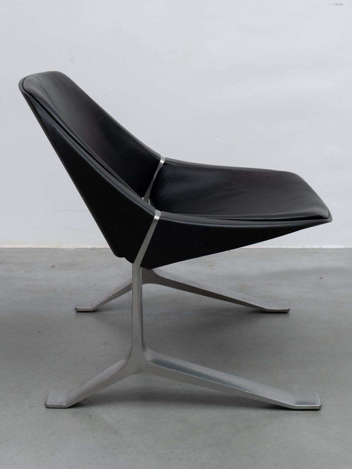 Pair Of Knut Hesterberg Lounge Black And Chrome Club Arm Chairs, Germany 1971 photo Furniture