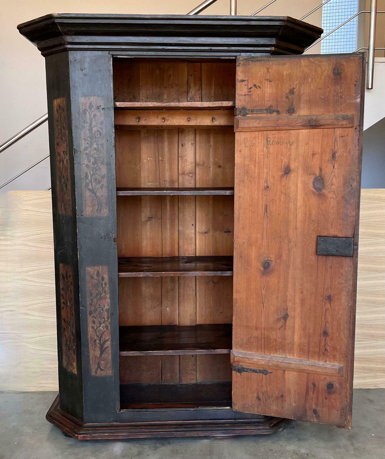 Armoire espagnole peinte, 1788, XVIIIe siècle photo vinterior