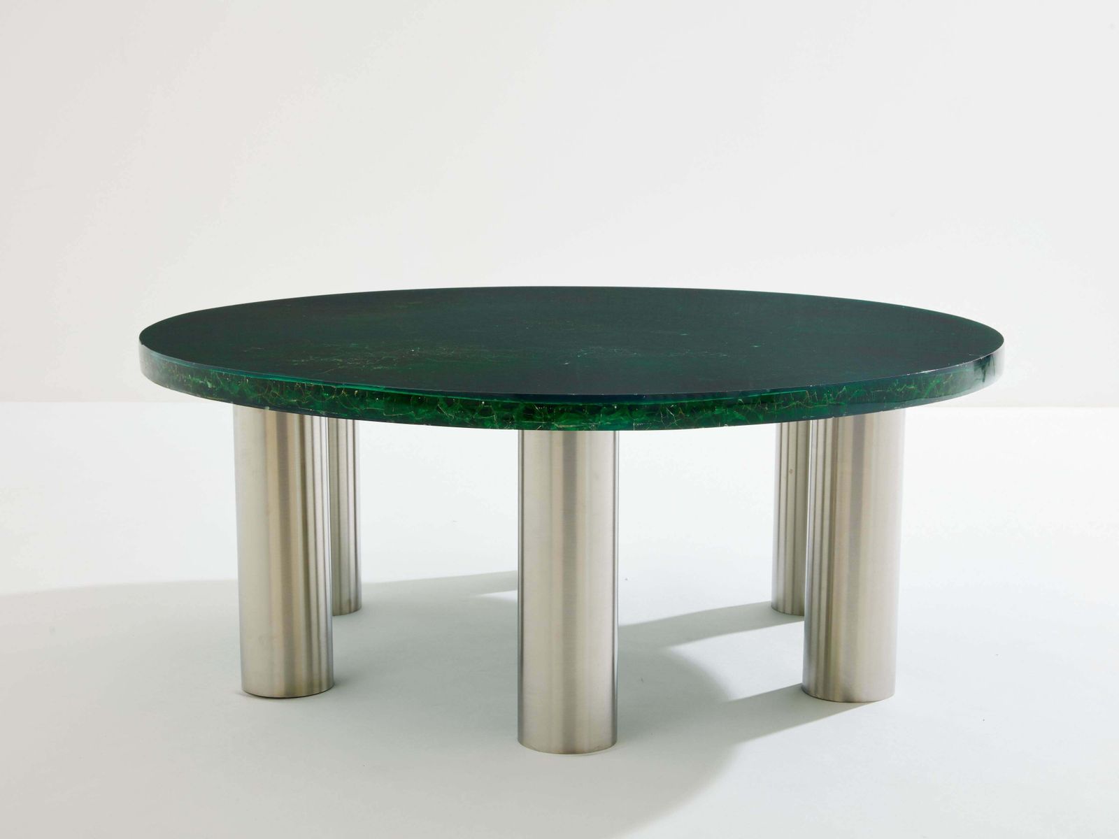 photo for sale Table basse ronde en résine fractale Marie-Claude de Fouquières, années 1970