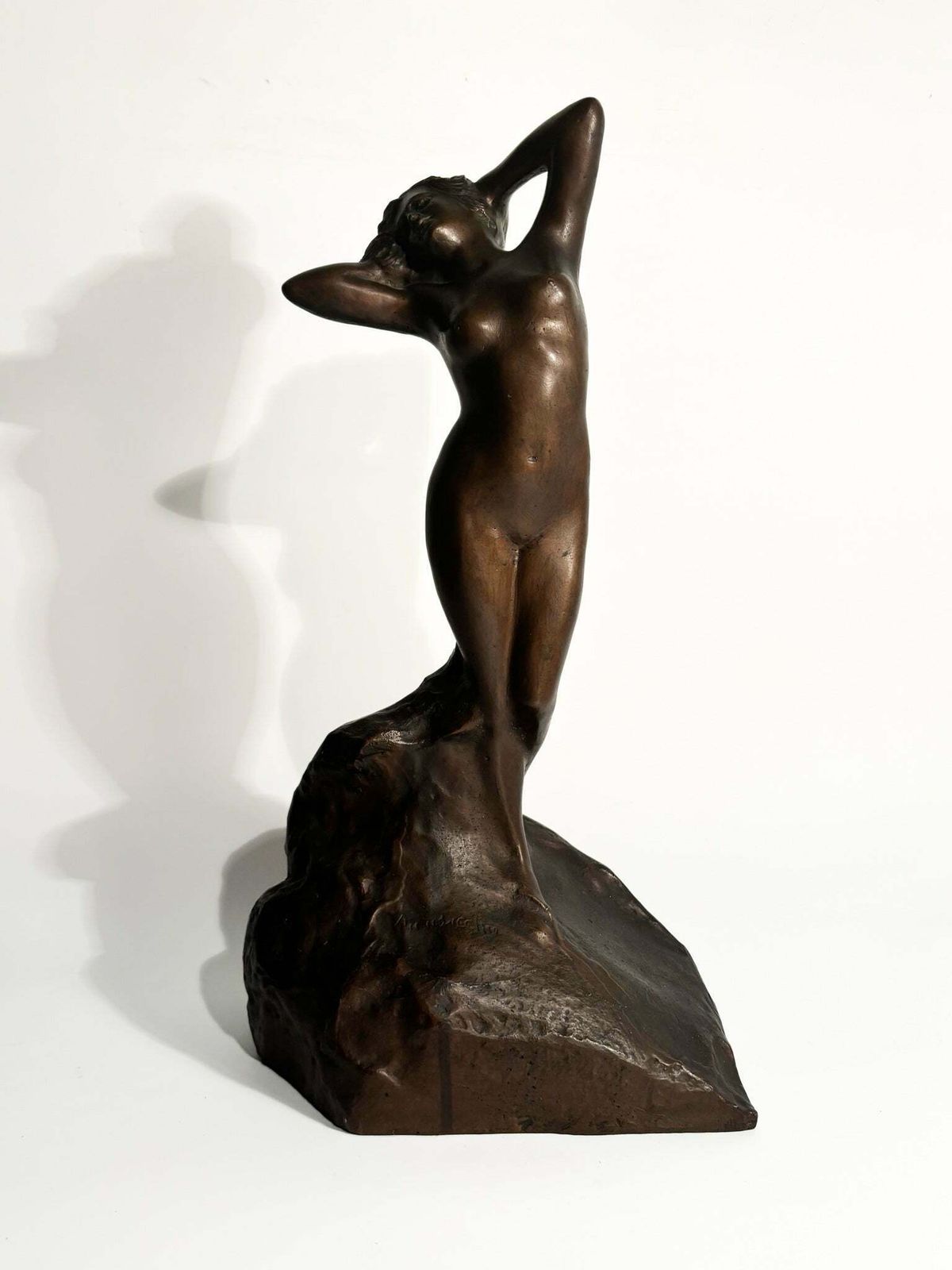 Female Nude Bronze Sculpture By Vincenzo Aurisicchio From 1800